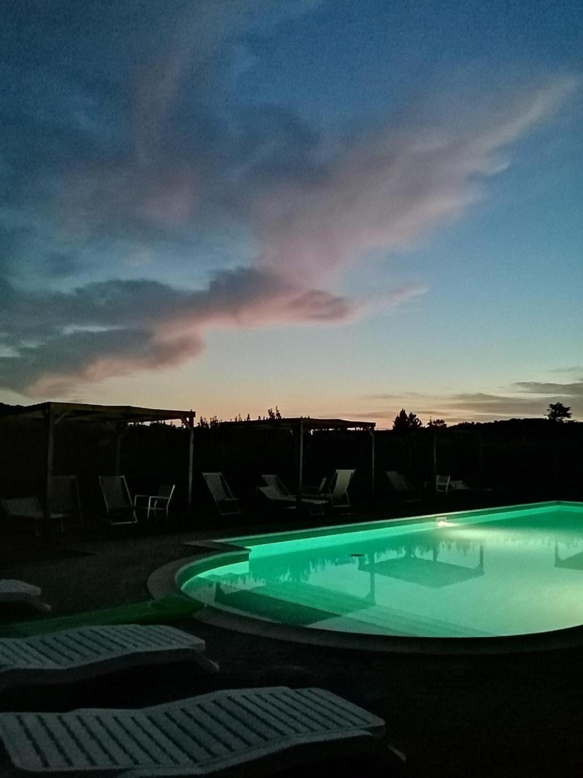 Casa Vacanze Podere San Giusto Volterra Exterior photo